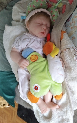 Joli bébé reborn - bébé,